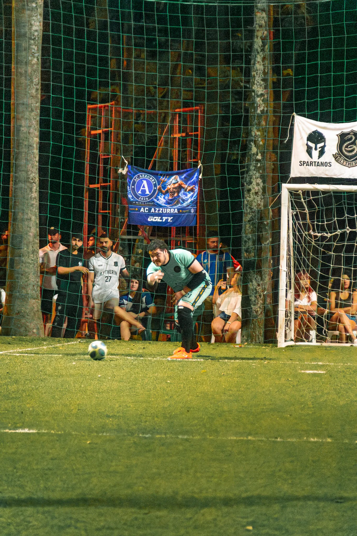 Canarinhos VS Legacy