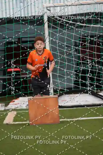608787