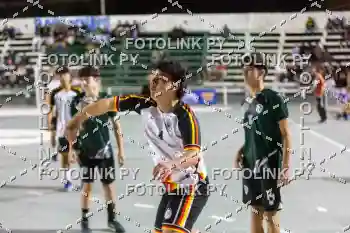 TJ7A3694