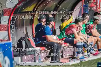 TJ7A9898